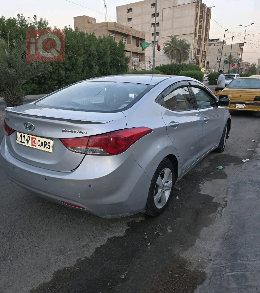 هيونداي النترا